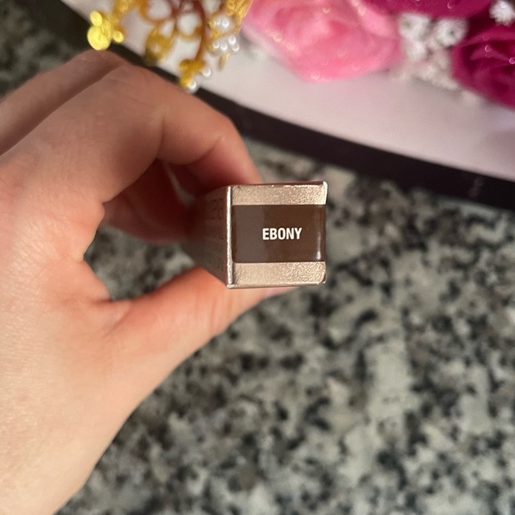 Anastasia Beverly Hills Brow Definer Pencil Ebony - Picture 5 of 5